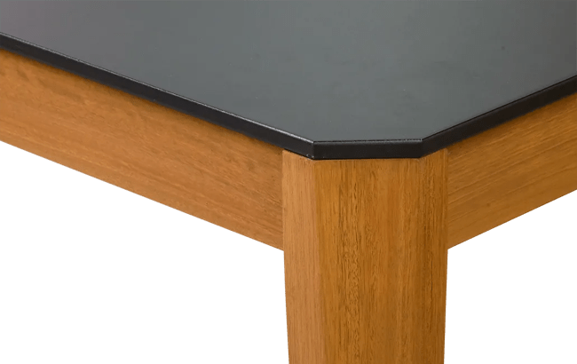 שולחן אוכל ספיר - שחור