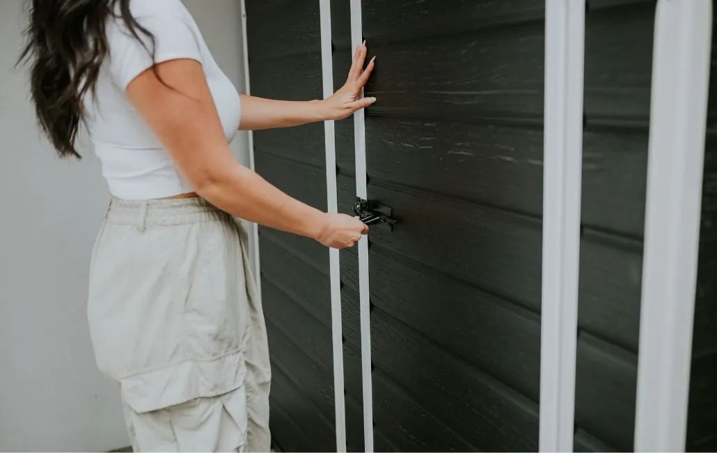 Essential Storage Shed - 6x4 Storage Shed Black - Keter Canada