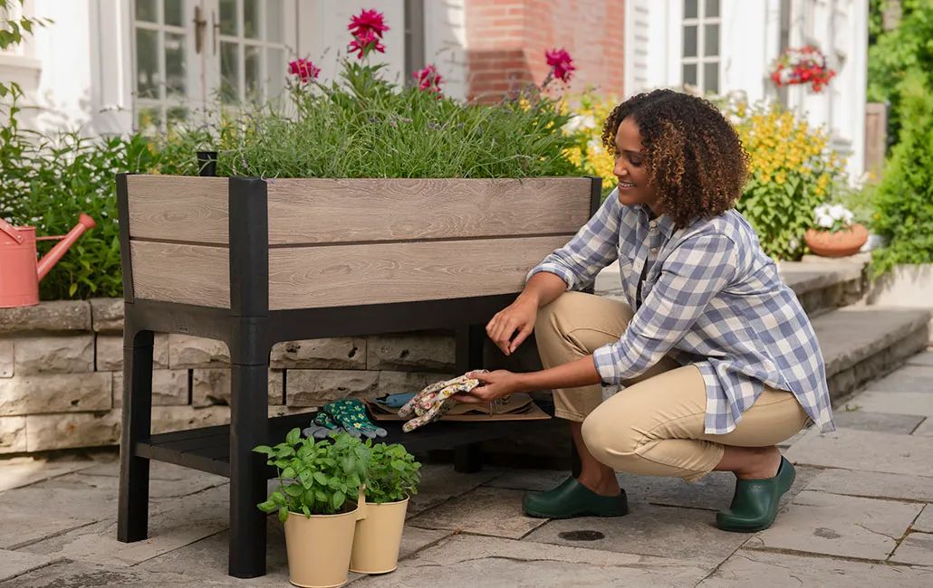 Signature 29 Gallon Elevated Garden Bed Ashwood Brown - Keter Canada