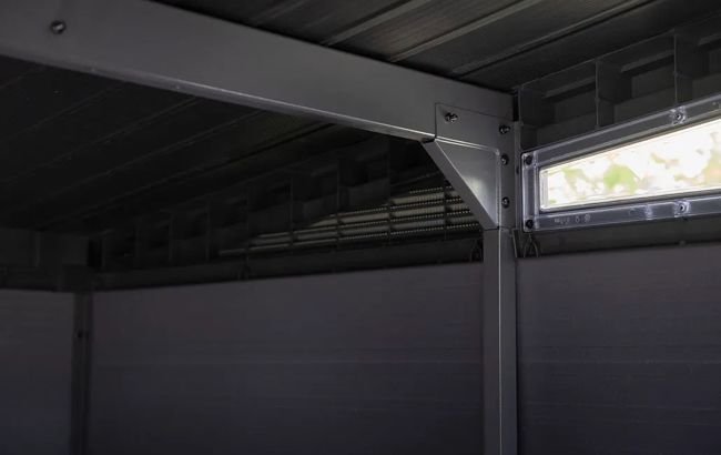 מחסן גינה דקו 9x7 - דמוי עץ (Ashwood)