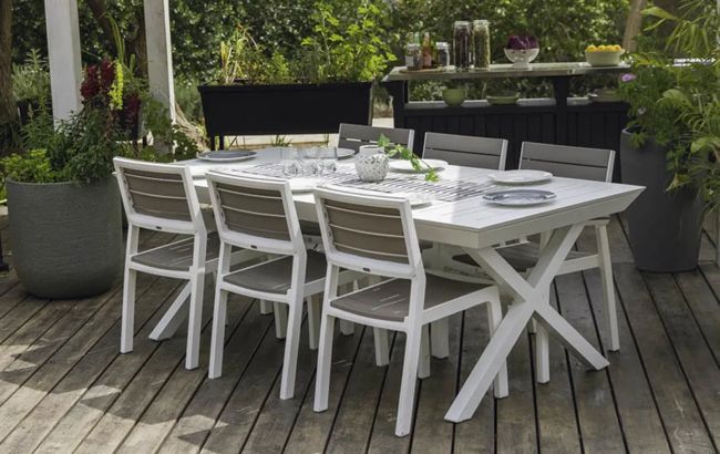 פינת אוכל ולנסיה - שולחן אלומיניום נפתח ו 6 כיסאות - קפוצ'ינו