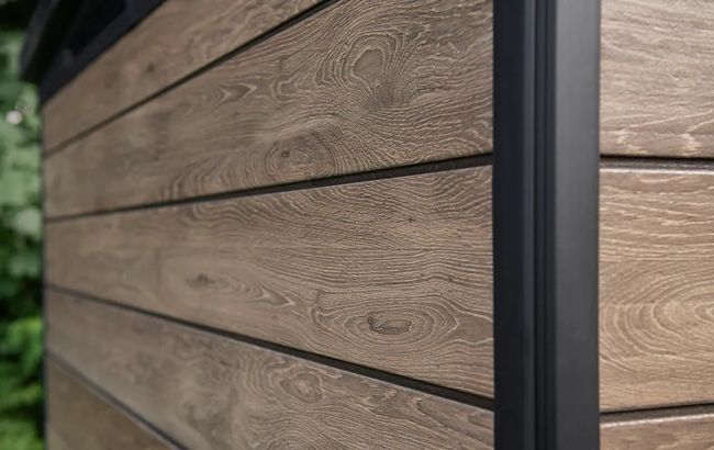 מחסן גינה דקו 9x7 - דמוי עץ (Ashwood)