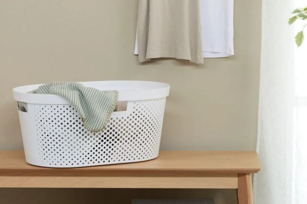 Infinity Dots Wasmand 40L - Wit - Wasmanden
