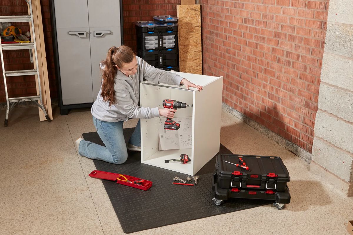 Stack & Roll Dolly 4-Wheel Rolling Base - Keter Canada