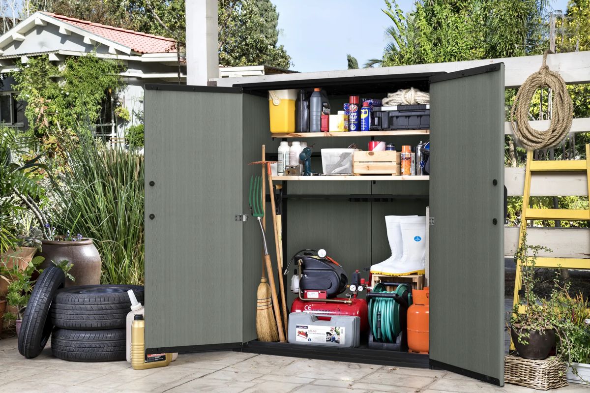 Darwin Tall 1400L Storage Cabinet - Green