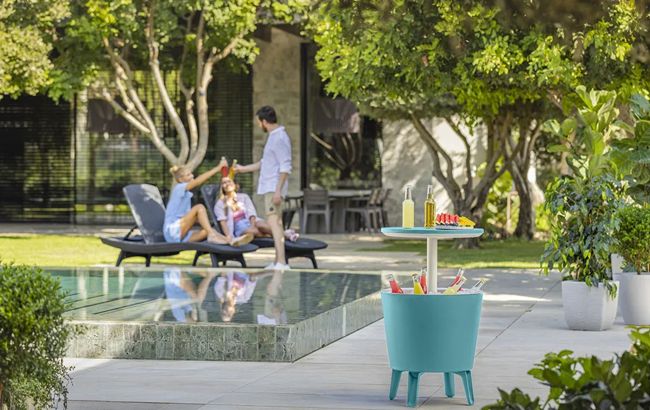 Achetez le bar refroidissant classique de 28,39 litres (7,5 gallons) en bleu sarcelle – Keter Canada