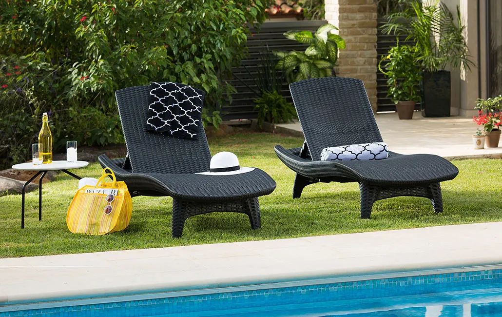 Pacific Patio Lounge Set Sun Chairs - Graphite - Keter US