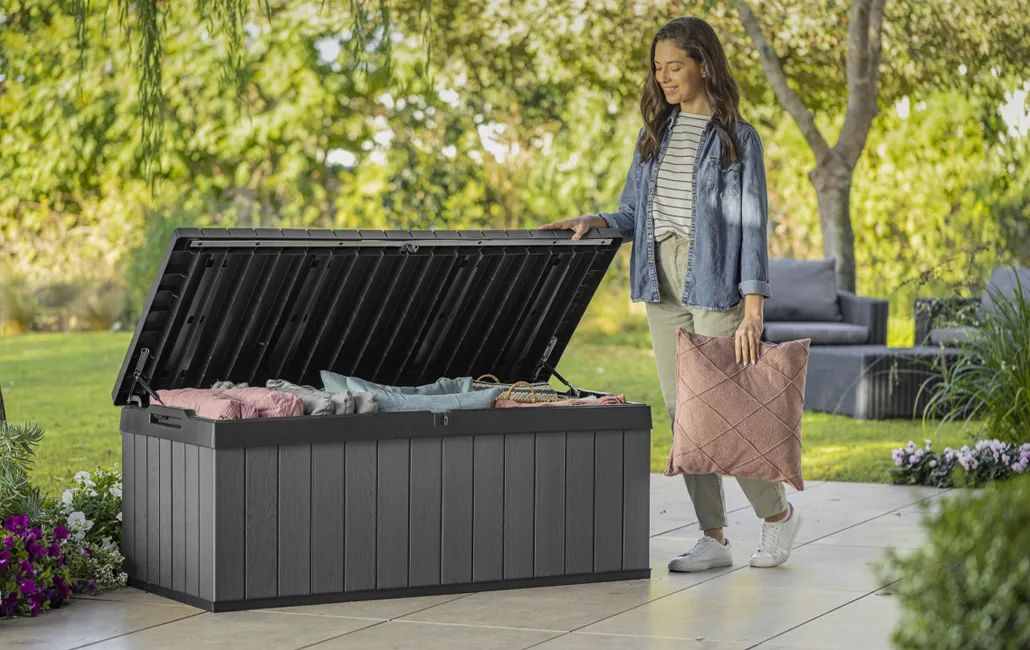 Darwin 100 Gallon Storage Deck Box Graphite - Keter Canada