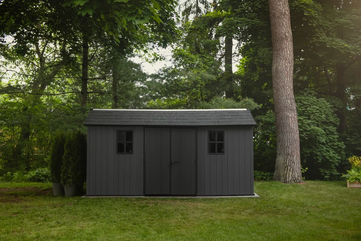 Caseta de exterior Newton Plus 7515 - 230x476x246 cm y 10 m2