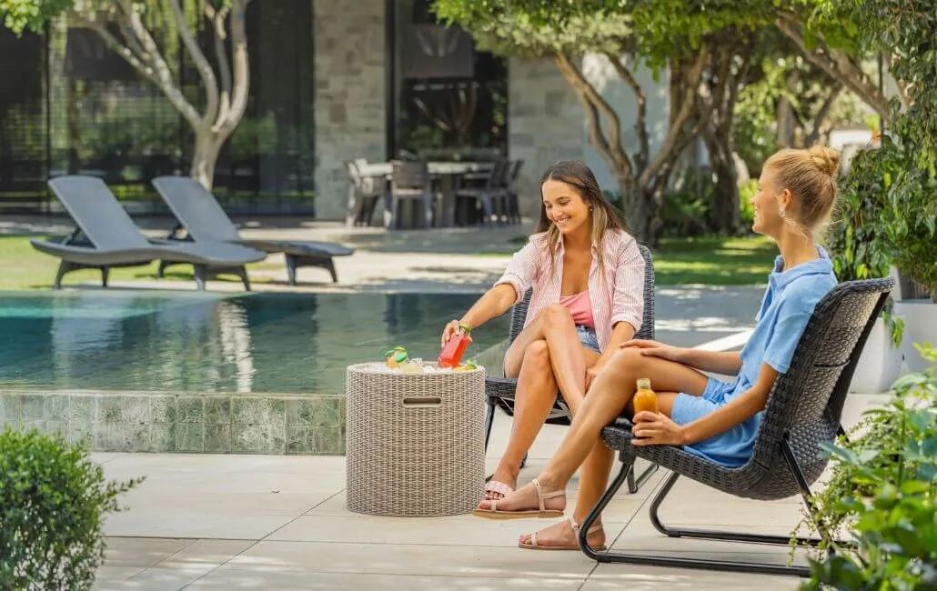 Brown Outdoor Cooler Side Table - Keter US