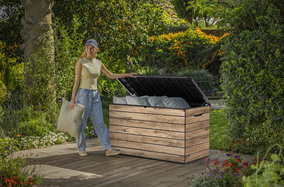 Signature Astoria Aufbewahrungsbox – 570 L - Pinienholz