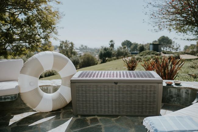 Signature 135 Gallon Large Deck Box - Mist Gray - Keter US
