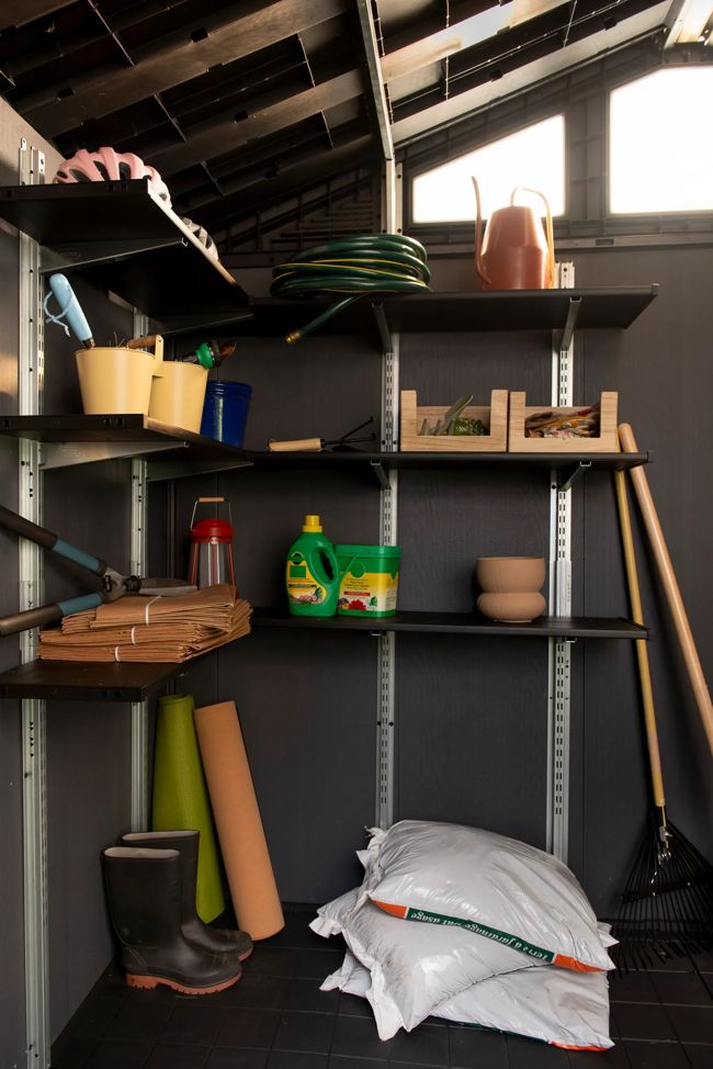 מחסן סטרונגהולד 11.5x10 - אפור