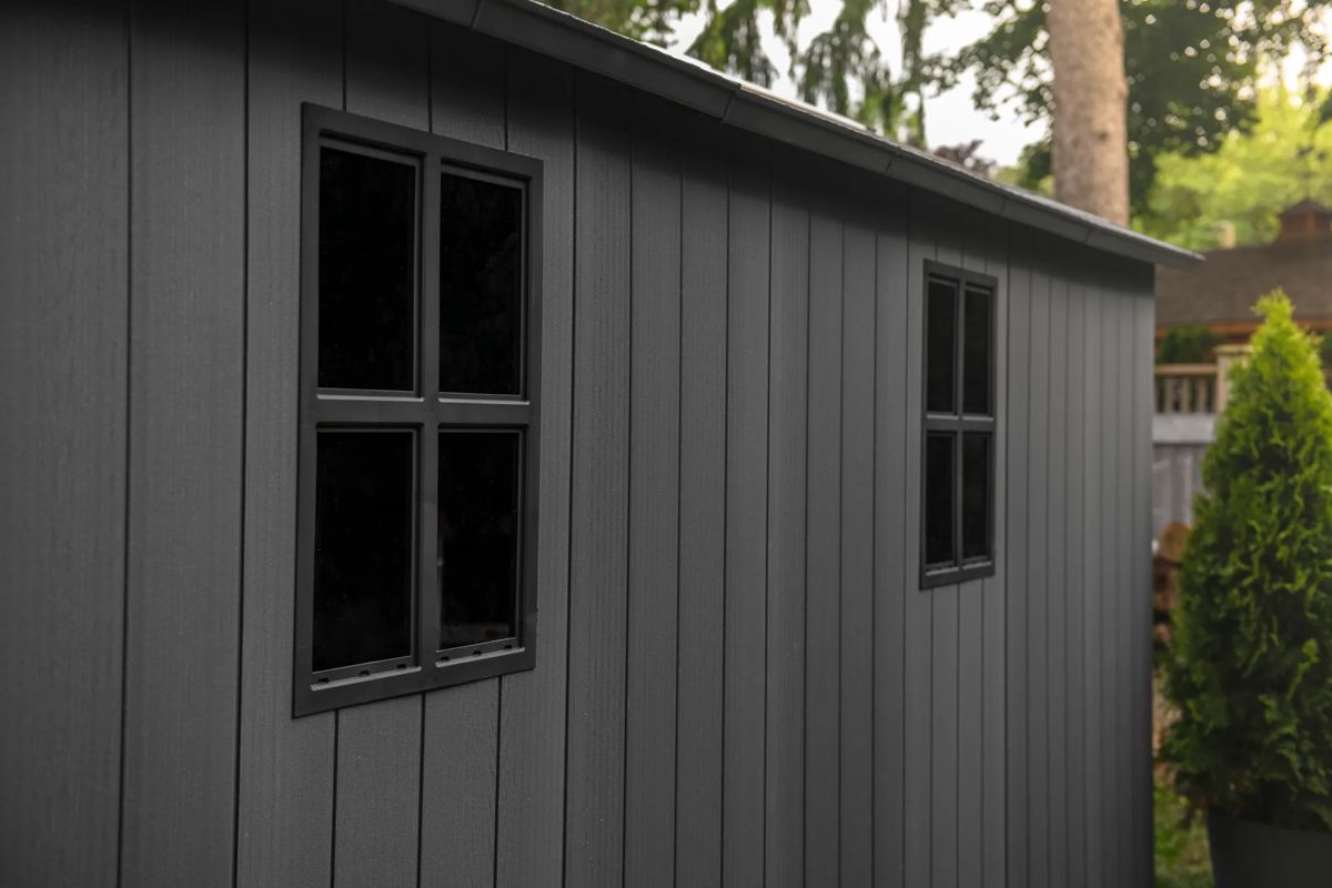 Caseta de exterior Newton Plus 7515 - 230x476x246 cm y 10 m2
