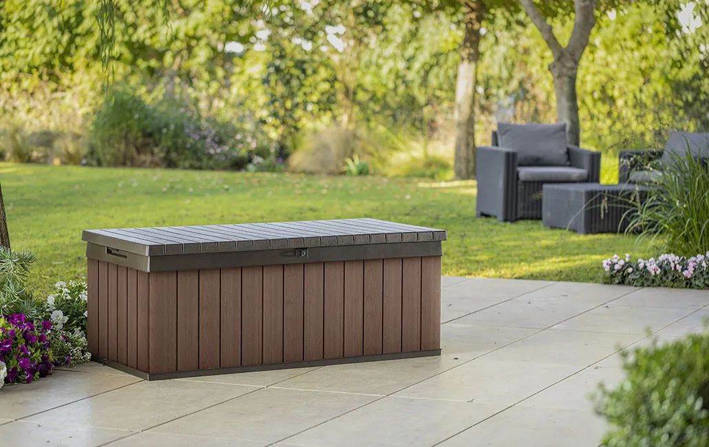 Arcón de exterior Darwin - 142,5x65,3x54,5 cm y 380L - Marrón