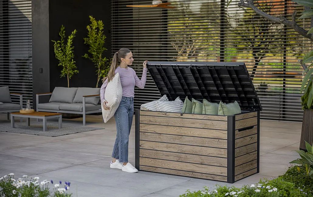 Coffre de jardin Signature 870L - Marron aspect Douglas