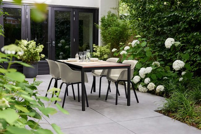 Signature Porto Tisch 160 cm + 4x Noa Stühle Silver Sage -