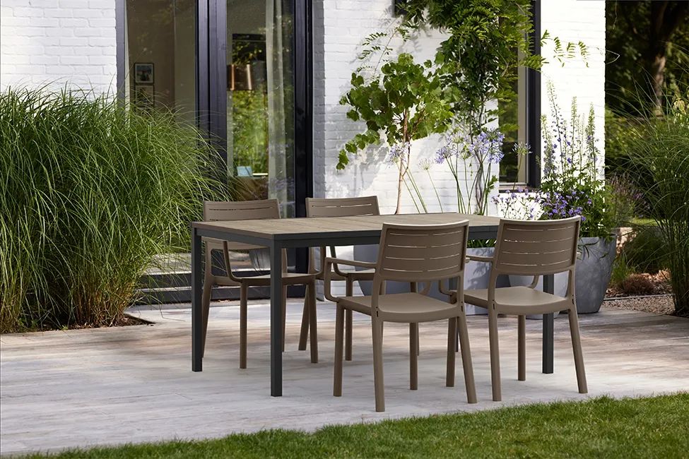 Metaline Chair, Set of 4 - Cappuccino