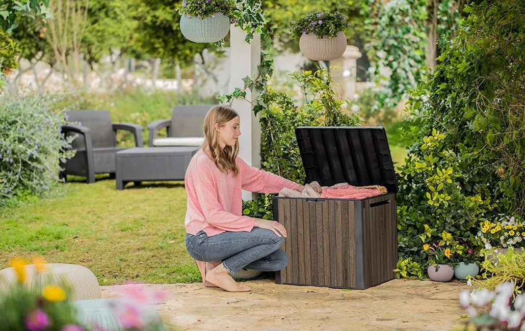 Buy Signature 113-Litre Deck Box in Walnut Brown - Keter Canada