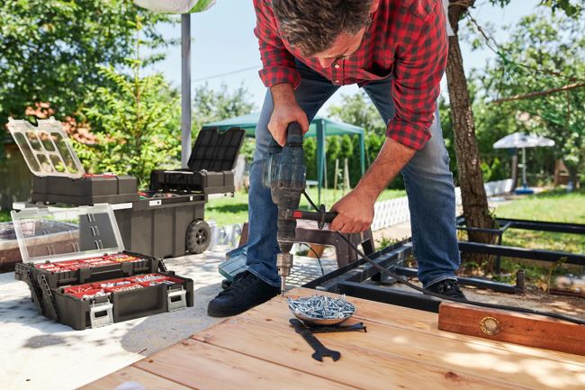 Masterloader Rolling Tool Box with Cantilever Organizer - Keter US