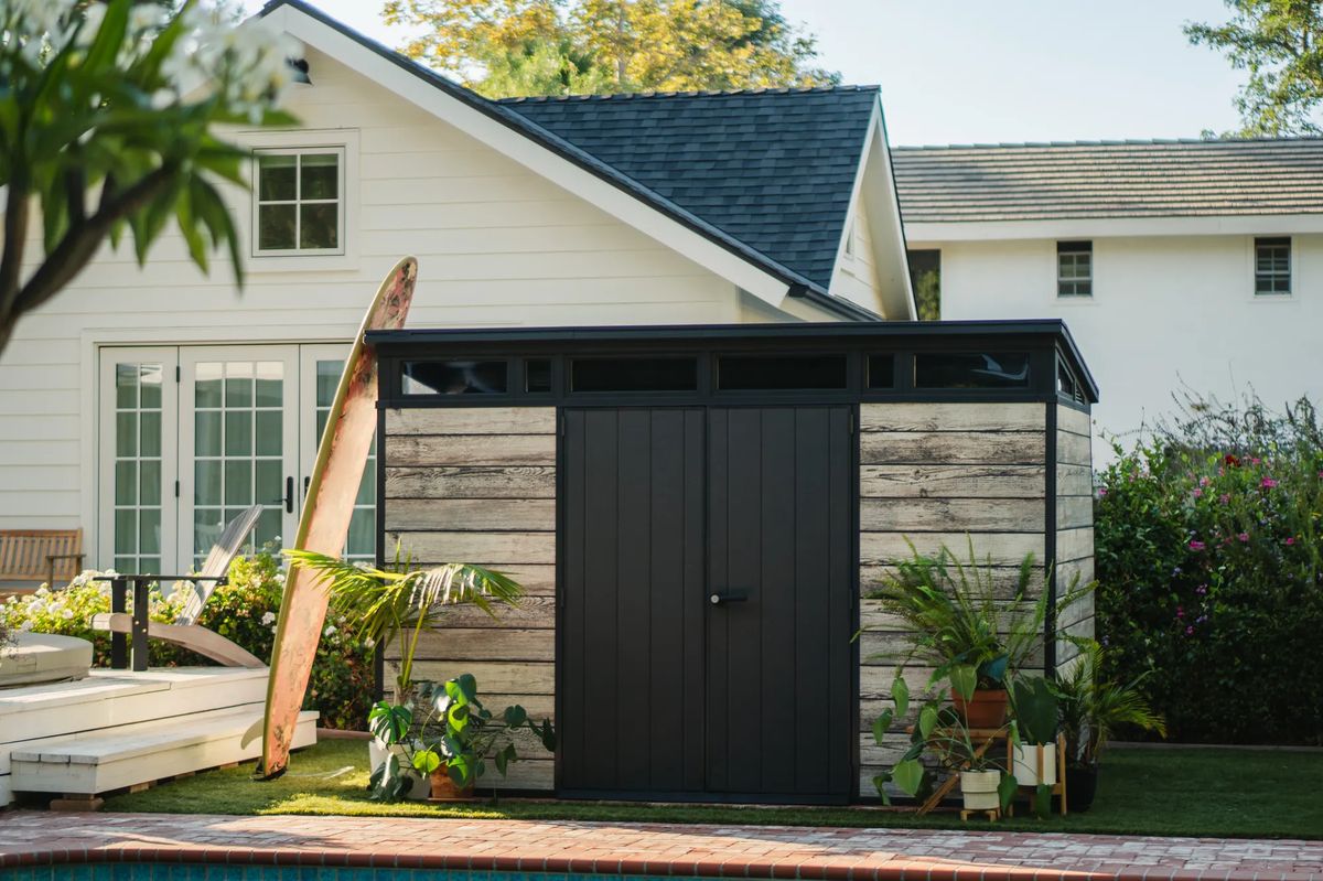 Signature Coastal Grey Large Storage Shed - 11x7 Shed - Keter US