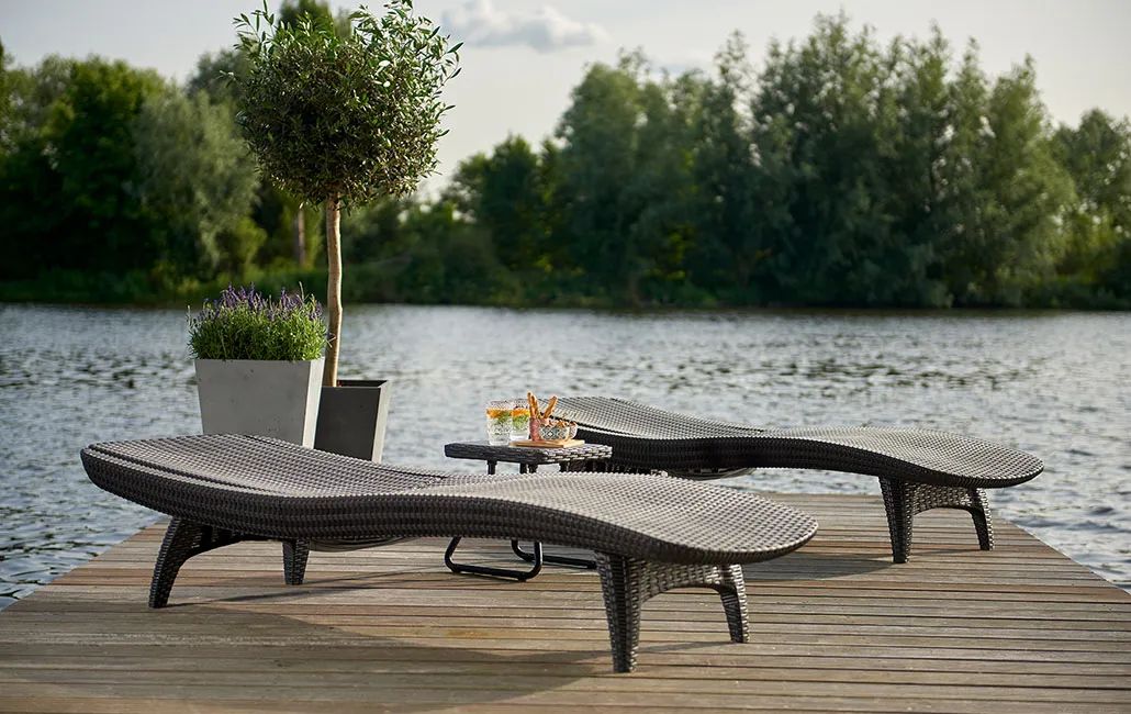 Pacific Patio Lounge Set Sun Chairs - Graphite - Keter US
