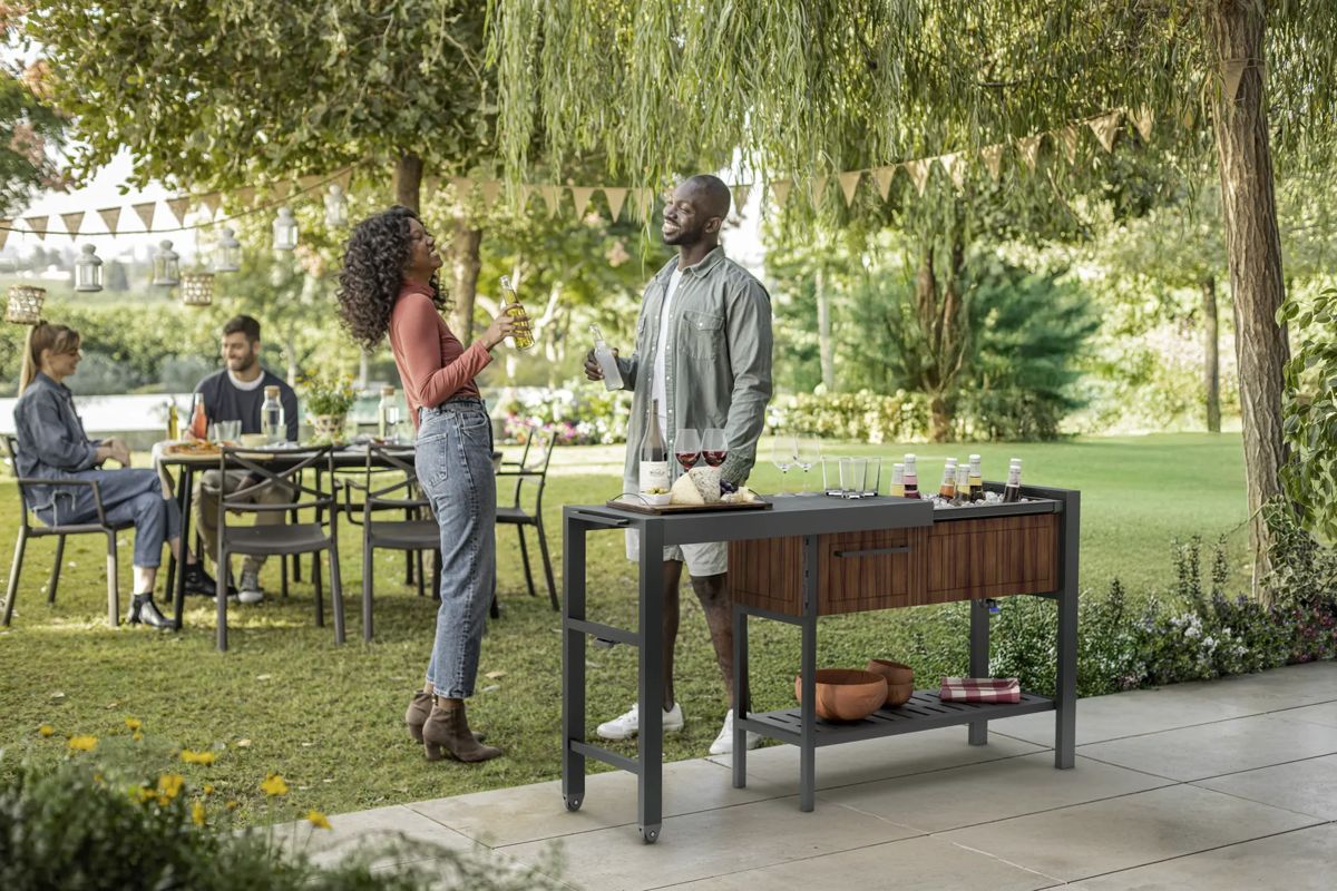 Outdoor Extendable Prep Table - Rosewood Brown - Keter Canada