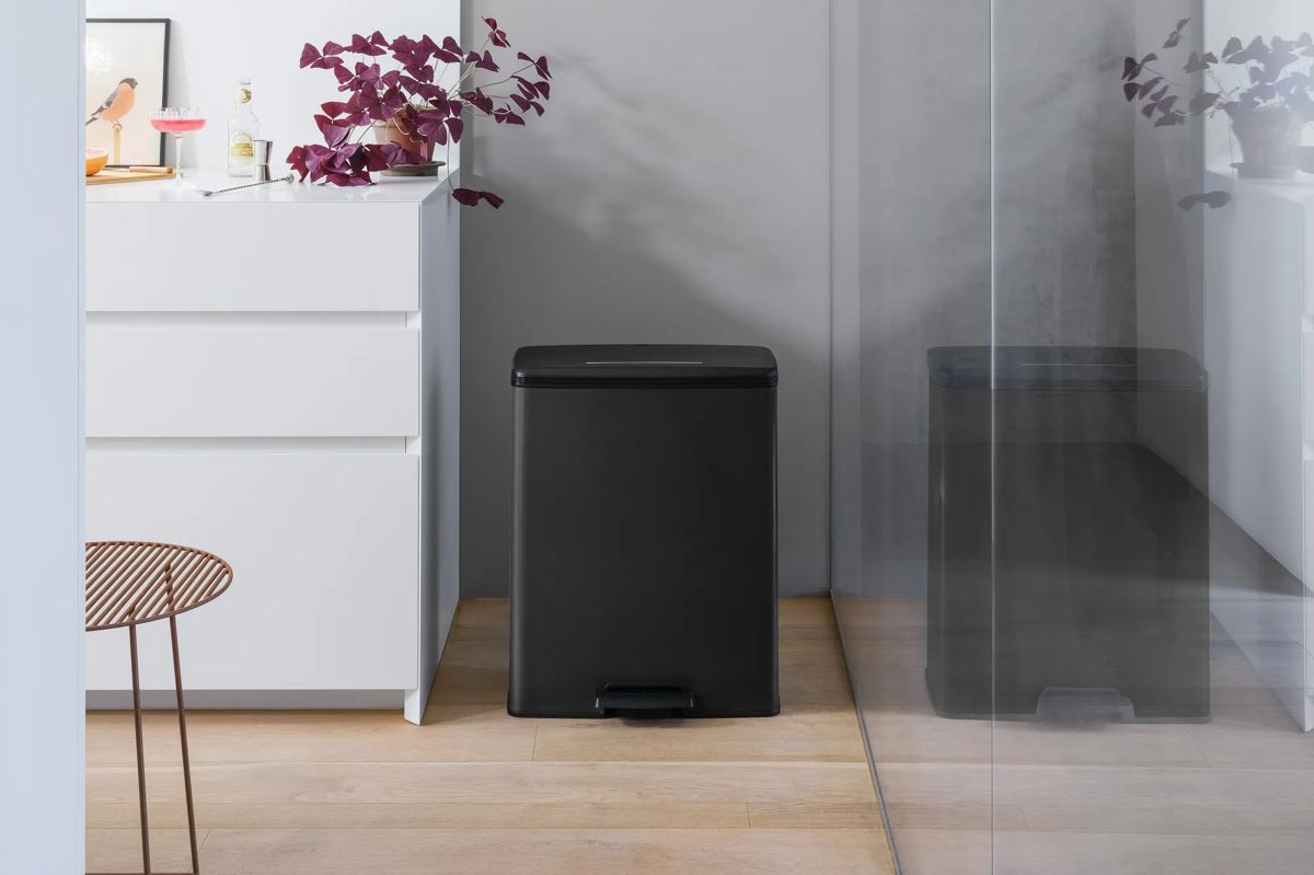 Decobin Prullenbak 65L - Zwart