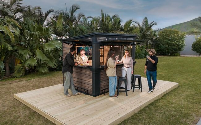 Signature Outdoor Garden Bar - Rosewood