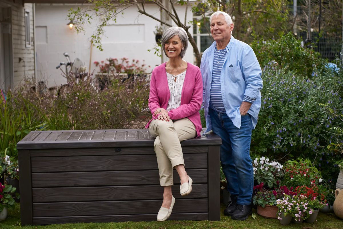 150 Gallon Deck Box Westwood Storage Box Brown - Keter US