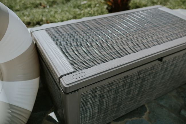 Signature 135 Gallon Large Deck Box - Mist Gray - Keter US