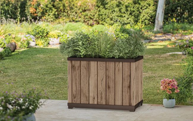 עציץ דקו מלבני גבוה - דמוי עץ בגווני חום