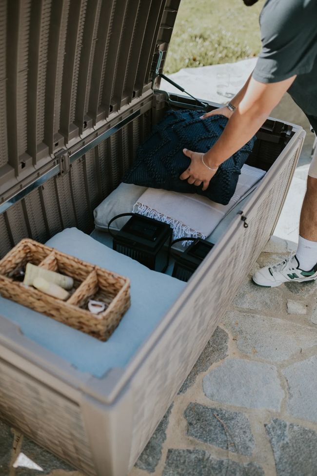 Signature 135 Gallon Large Deck Box - Mist Gray - Keter US