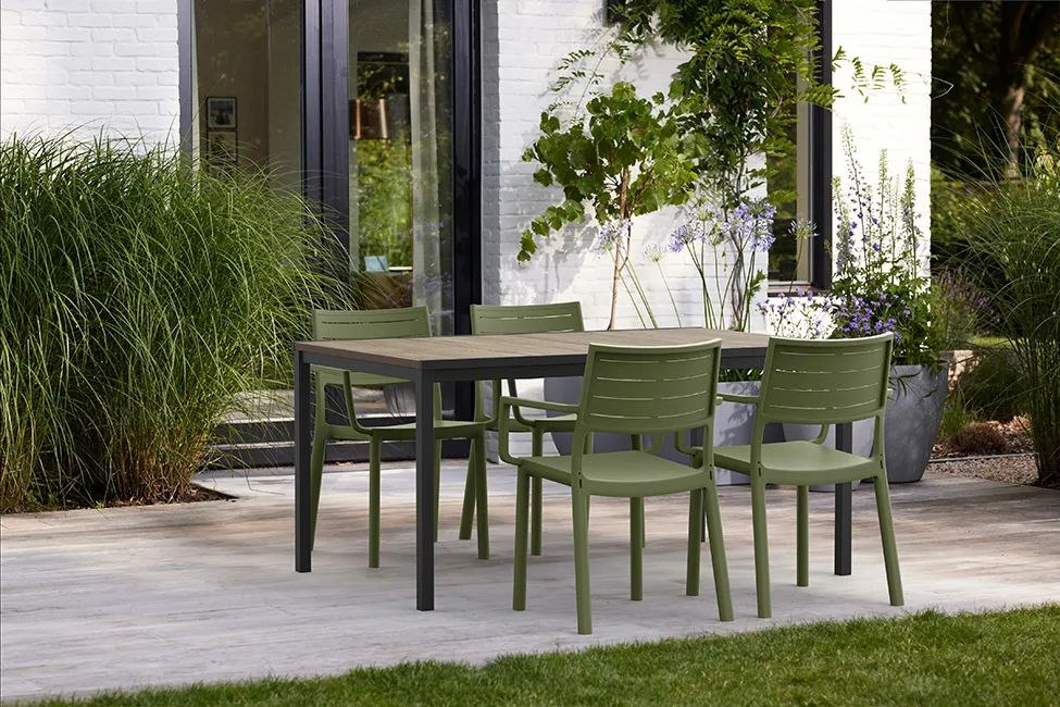 Metaline Chair, Set of 4 - Olive Green