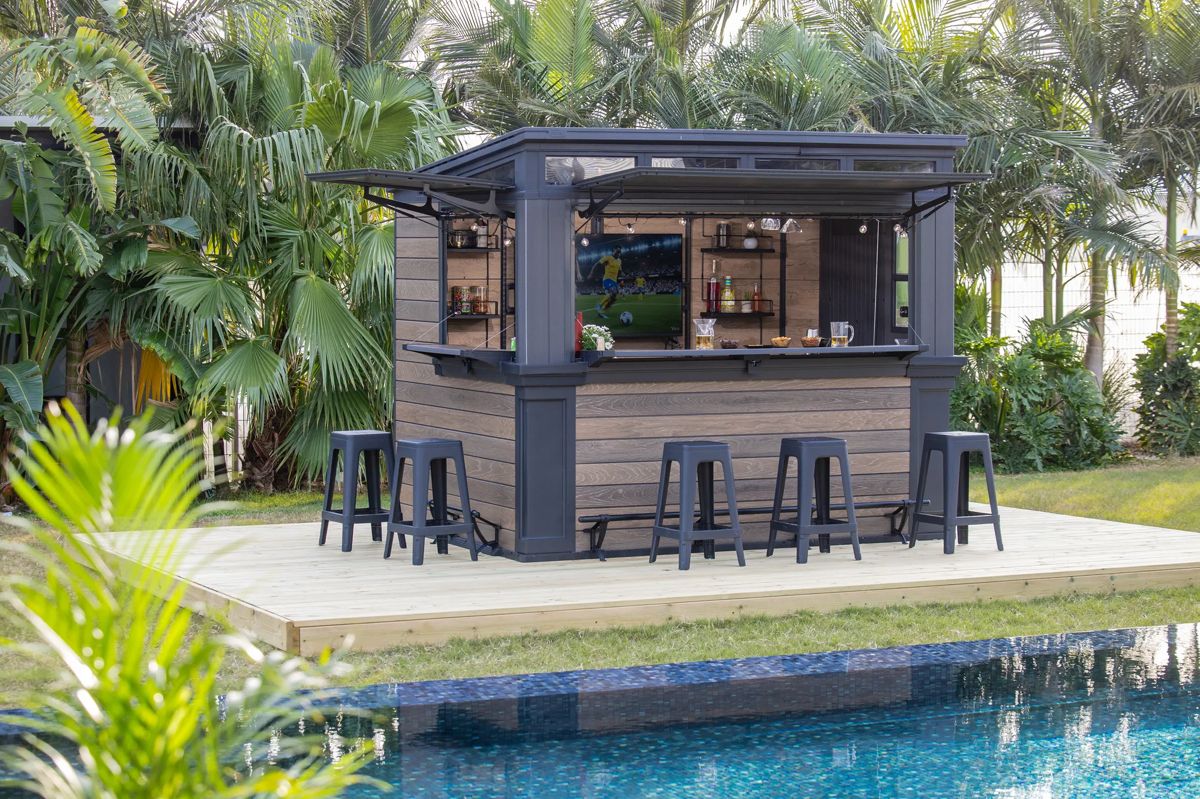 בר חוץ מעוצב עם אחסון – Outdoor Bar - דמוי עץ גוון חום אגוז